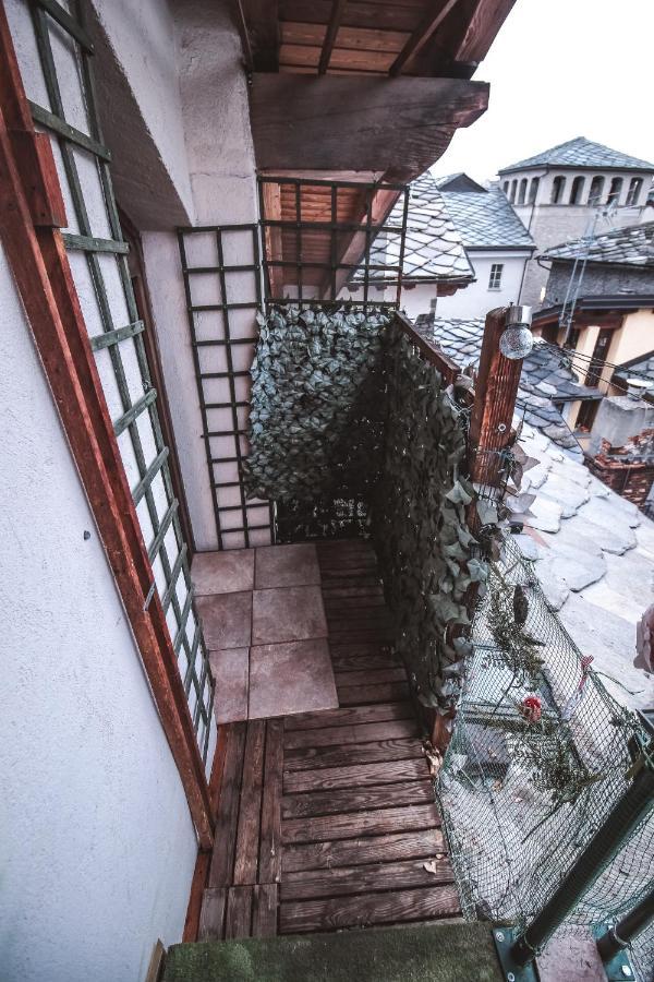 Apartament La Casa Sul Cardo - Affitti Brevi Italia Aosta Zewnętrze zdjęcie