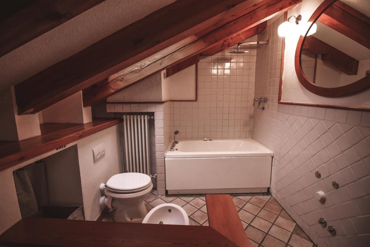 Apartament La Casa Sul Cardo - Affitti Brevi Italia Aosta Zewnętrze zdjęcie