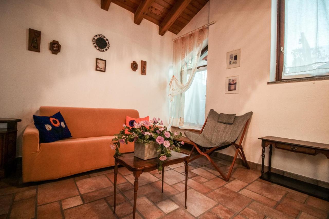 Apartament La Casa Sul Cardo - Affitti Brevi Italia Aosta Zewnętrze zdjęcie