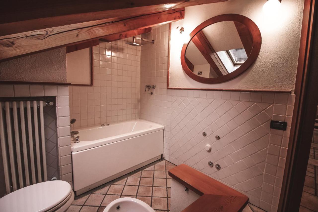 Apartament La Casa Sul Cardo - Affitti Brevi Italia Aosta Zewnętrze zdjęcie